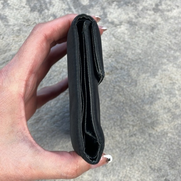 Prada Nylon Envelope Snap Wallet Black Designer Classic Everyday Triangle Plaque - Picture 6 of 16